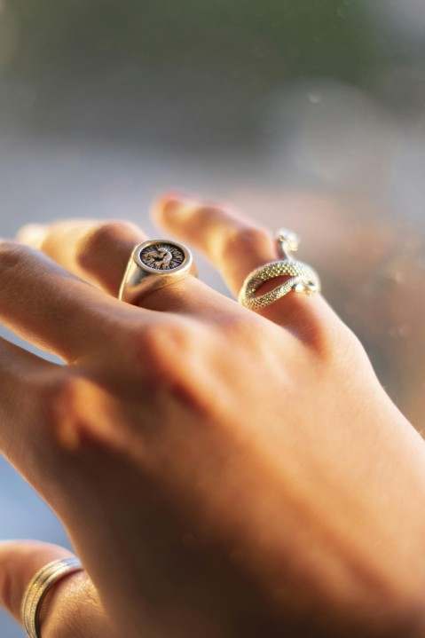 Custom halo setting with recycled stones